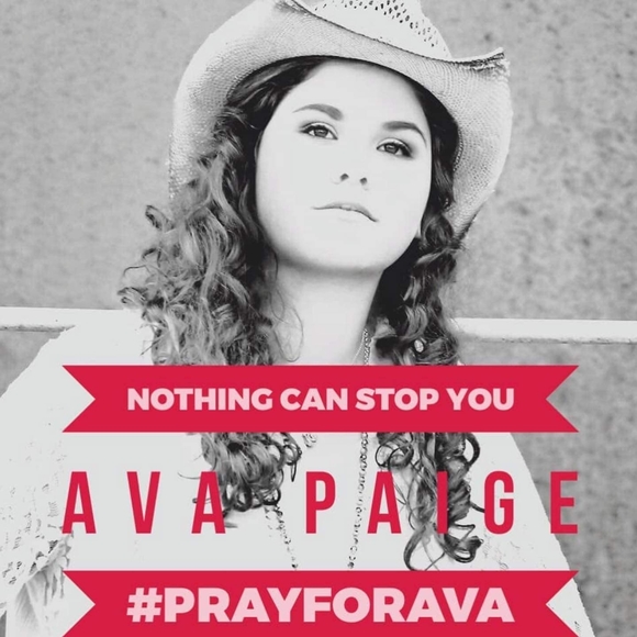 Meet your Posher, Claire - Picture 1 of 2